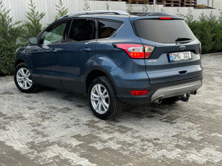 Ford Kuga foto 7