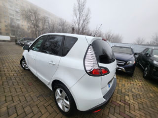 Renault Scenic foto 17