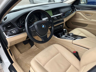 BMW 5 Series foto 4