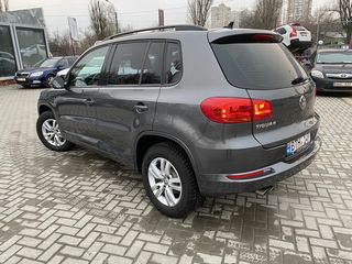 Volkswagen Tiguan foto 5