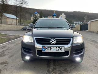 Volkswagen Touareg foto 4