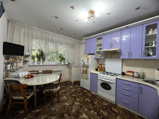 Apartament cu 4 camere, 108 m², Centru, Chișinău foto 4