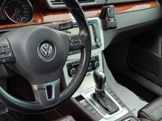 Volkswagen Passat foto 8