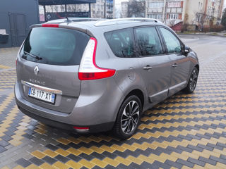 Renault Grand Scenic foto 4