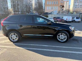 Volvo XC60 foto 4