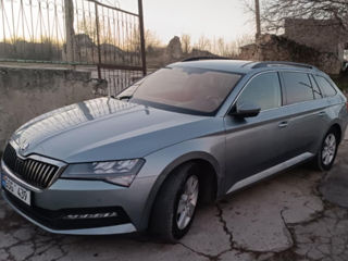 Skoda Superb foto 3