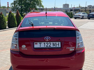 Toyota Prius foto 5