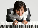 Lecții de pian/ Уроки игры на фортепиано foto 1