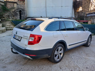 Skoda Superb foto 3