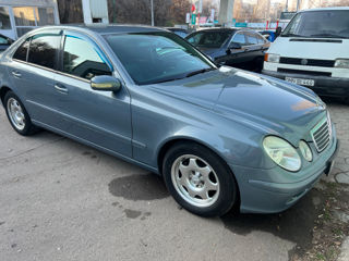 Mercedes E-Class