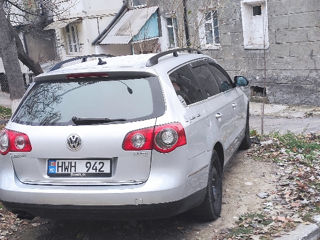 Volkswagen Passat foto 2