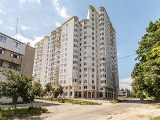 Apartament cu 3 camere, 79 m², Botanica, Chișinău foto 2
