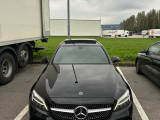 Mercedes C-Class foto 3