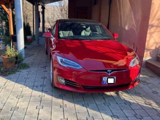 Tesla Model S foto 8