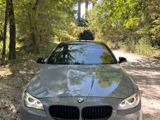 BMW 5 Series foto 1