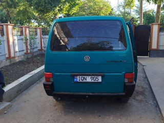 Volkswagen T4 foto 4