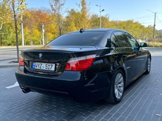 BMW 5 Series foto 4