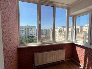 Apartament cu 2 camere, 72 m², Buiucani, Chișinău foto 7