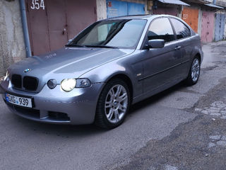 BMW 3 Series Coupe foto 4