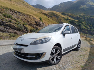 Renault Grand Scenic foto 1