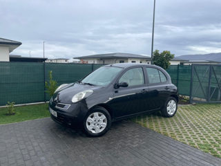 Nissan Micra foto 5