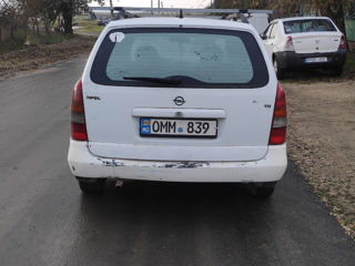 Opel Astra foto 4