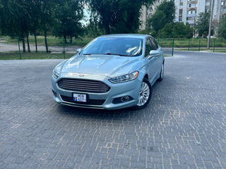 Ford Fusion foto 4