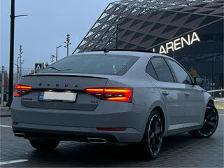 Skoda Superb foto 6