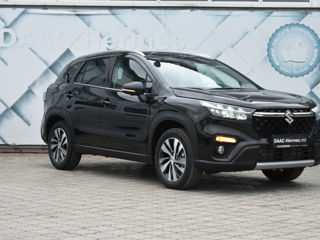 Suzuki S-Cross foto 6