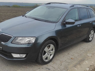 Skoda Octavia foto 2