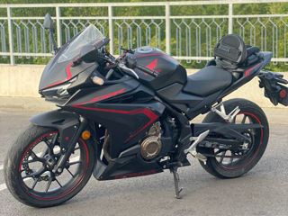 Honda CBR 500R 2020 foto 3