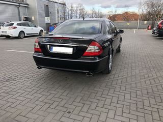 Mercedes E Class foto 7