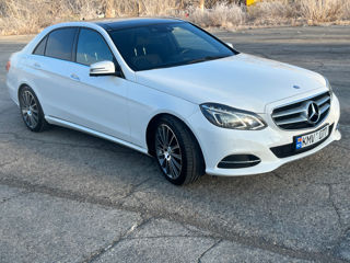 Mercedes E-Class foto 6