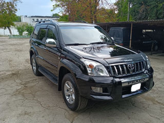 Toyota Land Cruiser Prado foto 1