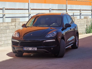 Porsche Cayenne foto 7