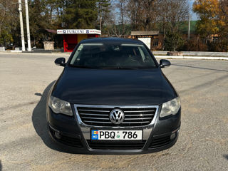 Volkswagen Passat foto 2