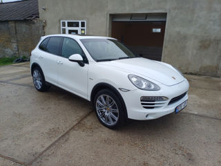 Porsche Cayenne foto 1