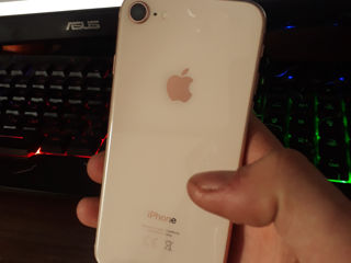 Iphone 8 gold 64gb foto 2