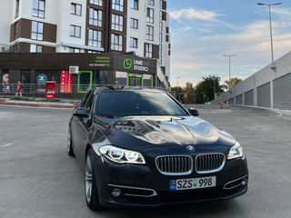 BMW 5 Series foto 1