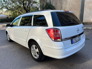 Opel Astra foto 5