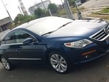 Volkswagen Passat CC foto 2