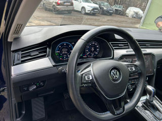 Volkswagen Passat foto 8