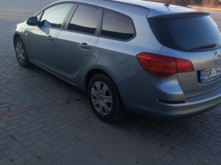 Opel Astra foto 8