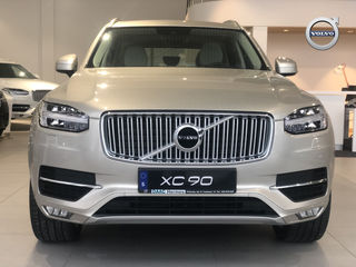 Volvo XC90 foto 2