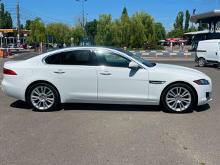 Jaguar XF foto 6