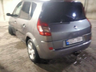 Renault Scenic foto 5