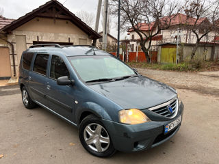 Dacia Logan foto 10