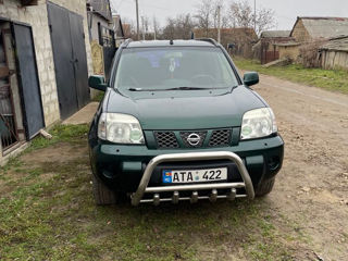 Nissan X-Trail foto 8