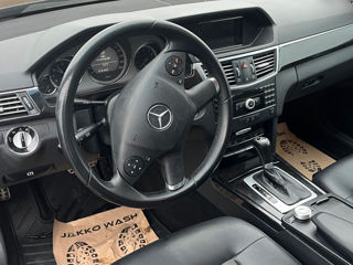 Mercedes E-Class foto 8