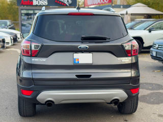 Ford Escape foto 6